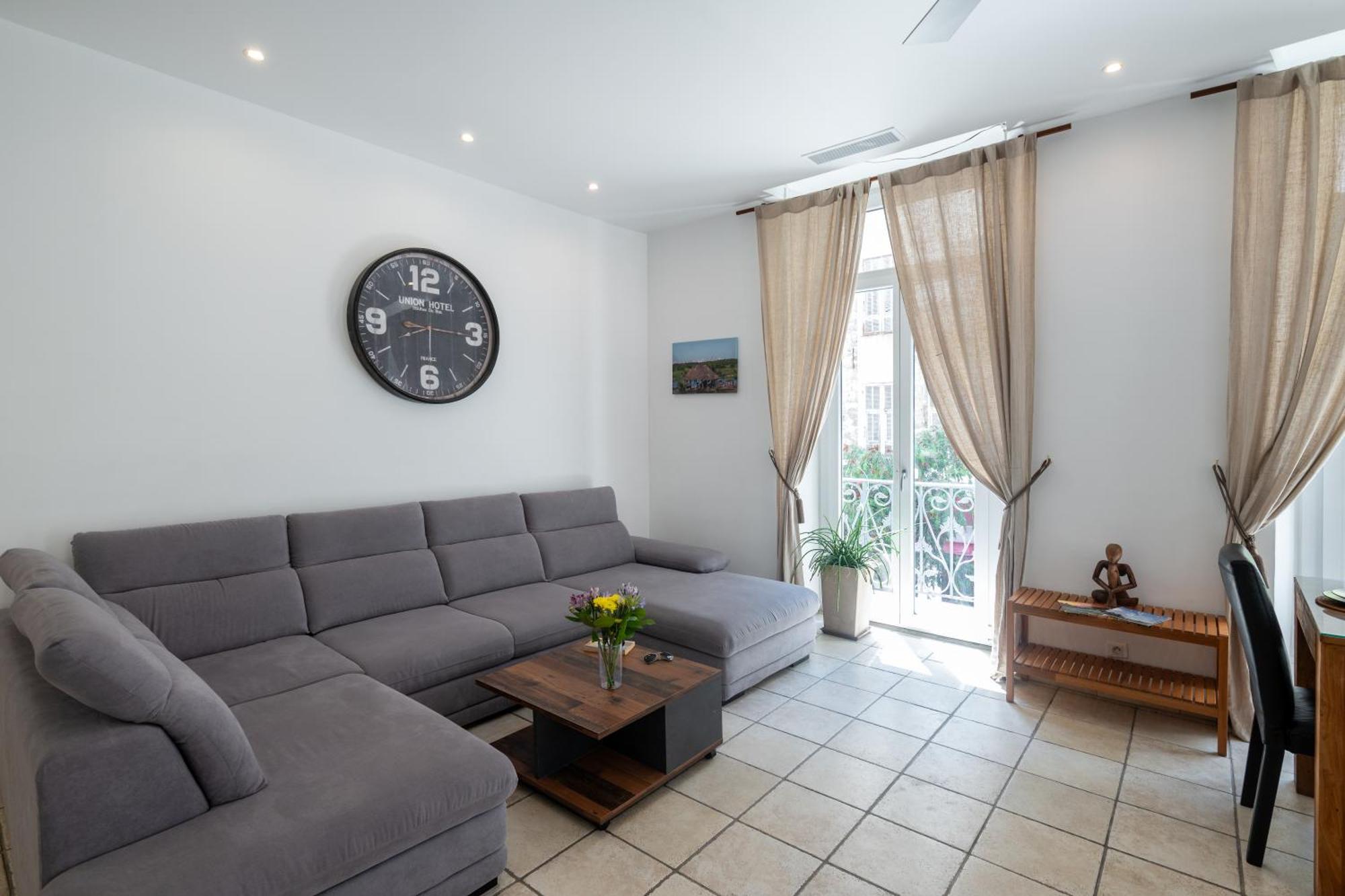 "Le Zen" By Enjoynice, Central Spacious Apartment With Airco, Beach At 10 Min 외부 사진