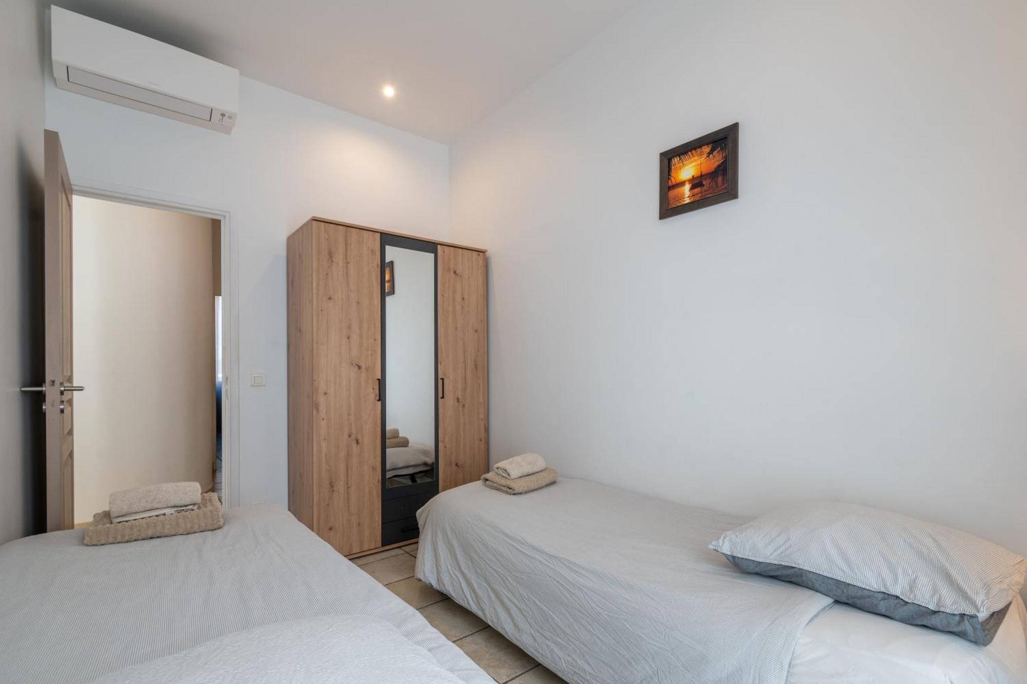 "Le Zen" By Enjoynice, Central Spacious Apartment With Airco, Beach At 10 Min 외부 사진